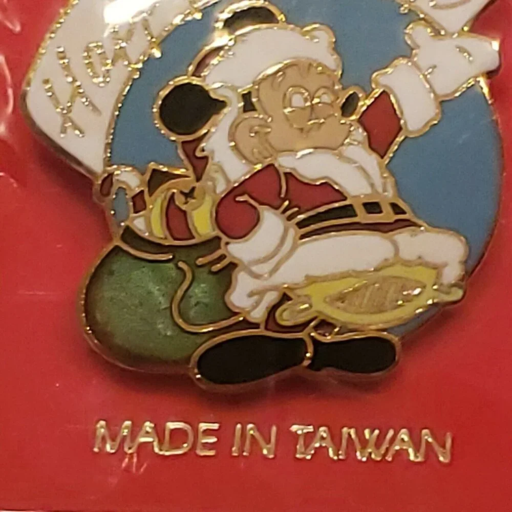 Vtg Disney Christmas Trading Pin Santa Mickey Mouse Enamel Happy Holidays 1996